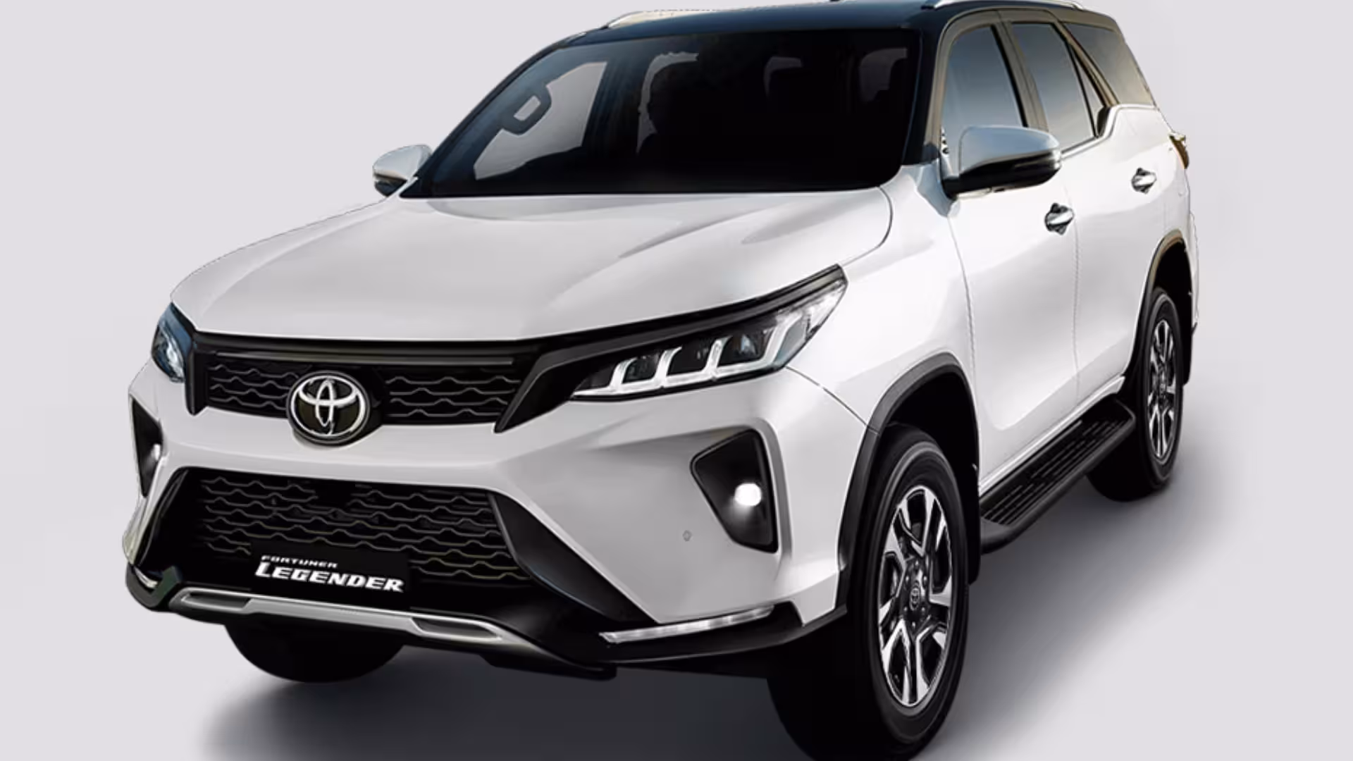 Toyota Fortuner Legender