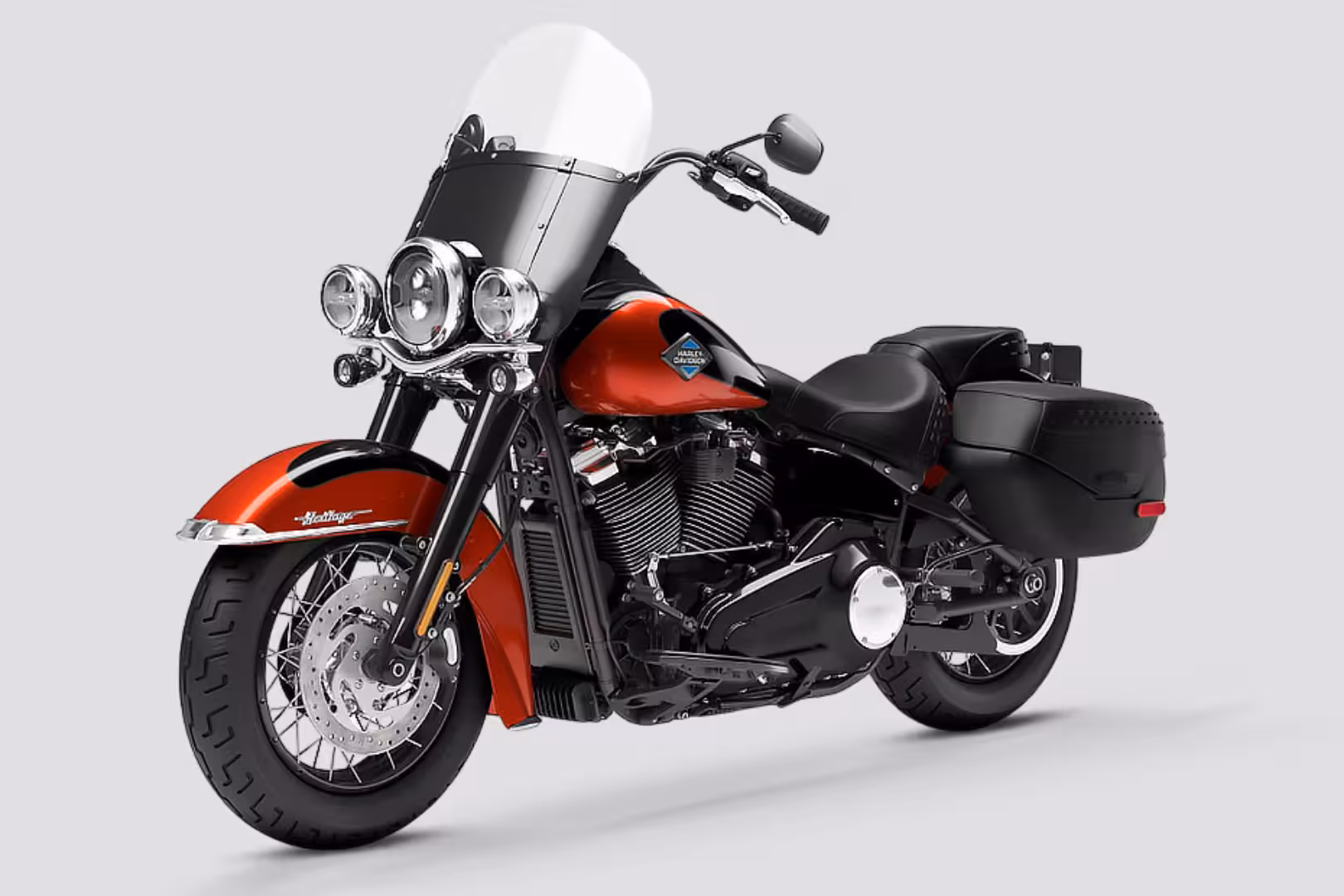 Harley Davidson Heritage Classic Front Left Side Image