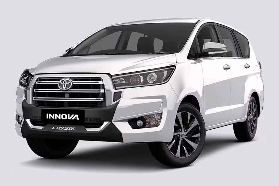 Toyota Innova Crysta Front Left Side Image